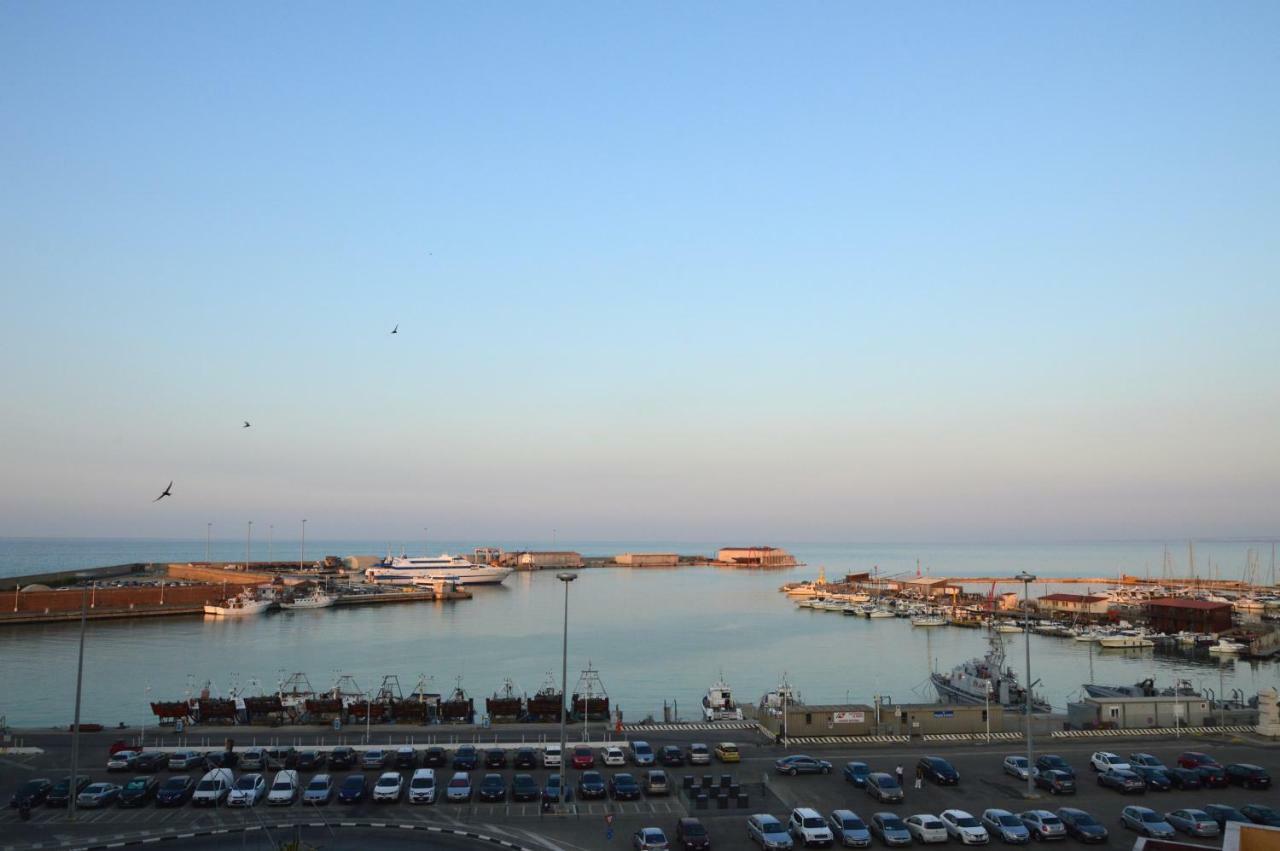 La Gemma Nel Borgo B&B Termoli Εξωτερικό φωτογραφία